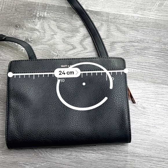 Matt & Nat Crossbody Handbag - Picture 7 of 7